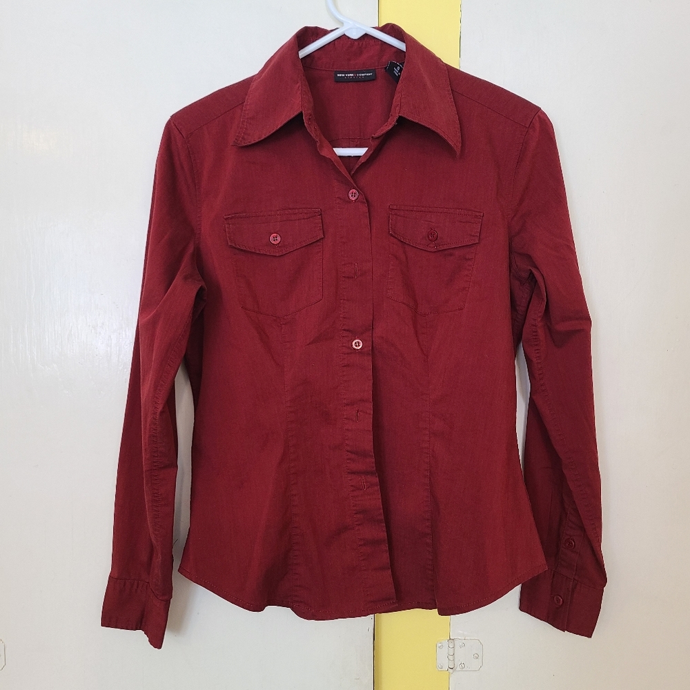 New York & Co. Red Stretch Blouse Small